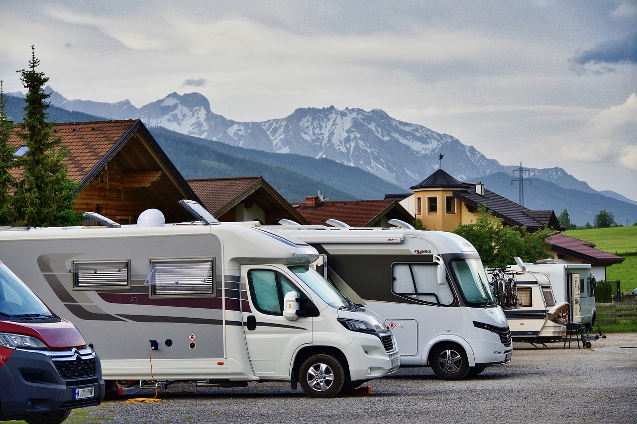 Fifth Wheel Camper Insurance: What RVers Need to Know